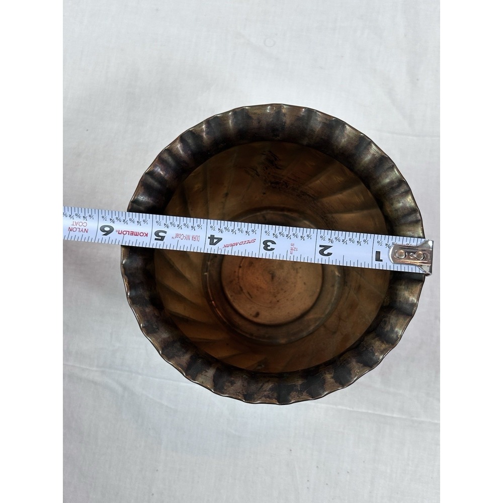 vtg copper planter bowl with rope and tassel detail Ruffled - Picture 5 of 9